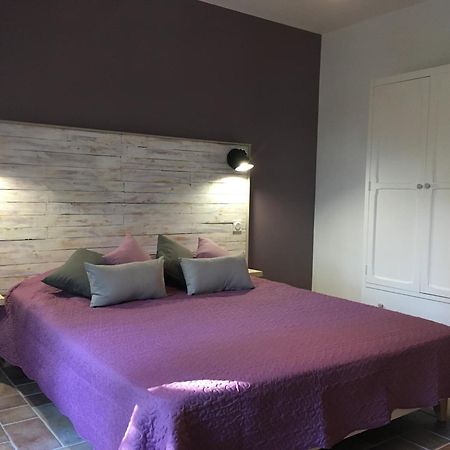 Mas De La Pinede Ex-Les Arbousiers Bed & Breakfast Bollène Екстериор снимка