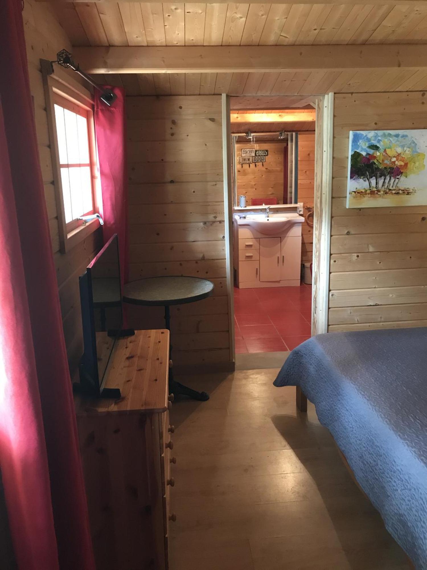 Mas De La Pinede Ex-Les Arbousiers Bed & Breakfast Bollène Стая снимка